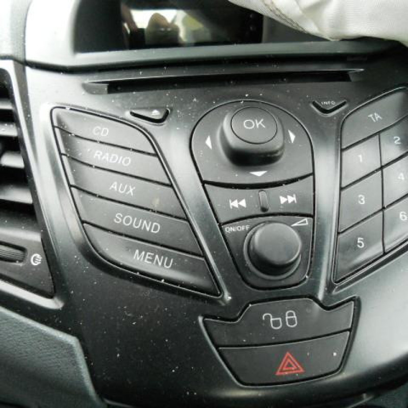 Poignee interieur avant gauche FORD FIESTA 6 Photo n°11