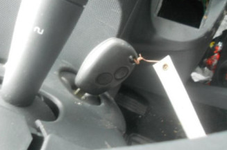 Bras essuie glace avant gauche RENAULT TWINGO 2
