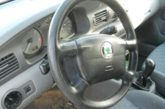 Feu arriere principal droit (feux) SKODA OCTAVIA 1