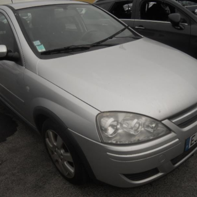 Compresseur clim OPEL CORSA C Photo n°5