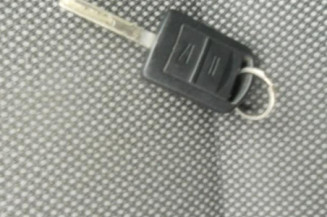 Compresseur clim OPEL CORSA C