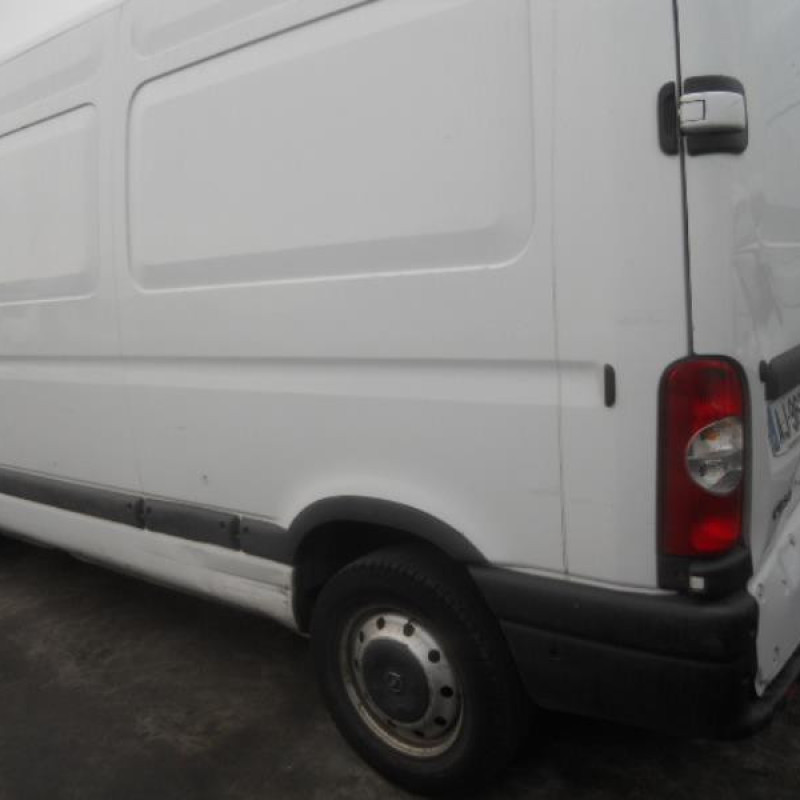 Porte avant gauche OPEL MOVANO A Photo n°6
