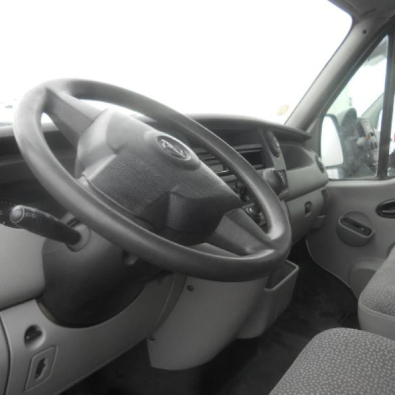 Porte avant gauche OPEL MOVANO A Photo n°7