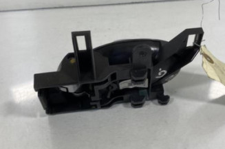 Poignee interieur avant gauche NISSAN JUKE 1