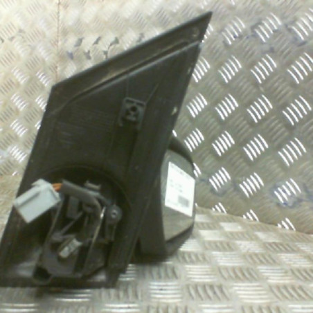 Retroviseur droit FORD FOCUS 2