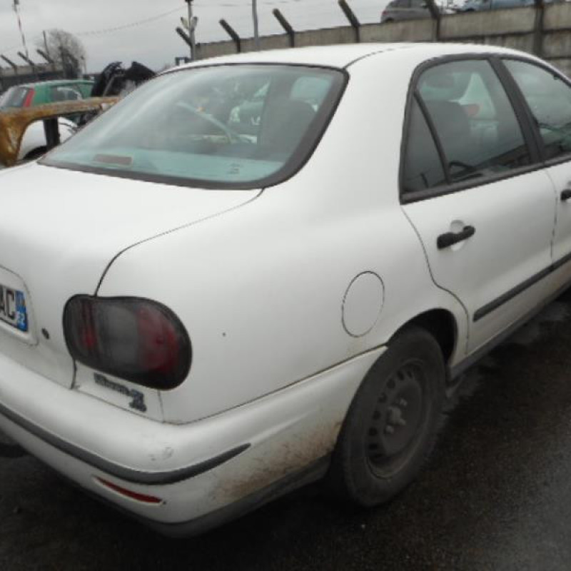 Optique avant principal droit (feux)(phare) FIAT MAREA Photo n°5