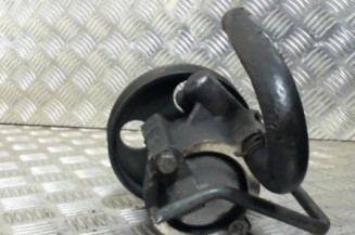 Pompe de direction RENAULT LAGUNA 2