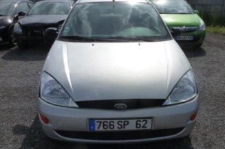 Calandre FORD FOCUS 1
