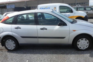 Calandre FORD FOCUS 1