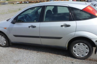 Calandre FORD FOCUS 1