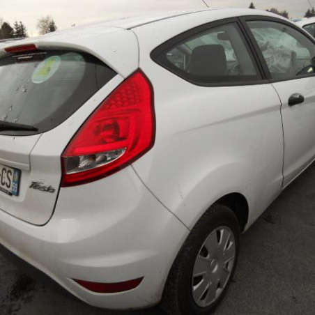 Bras essuie glace avant gauche FORD FIESTA 6