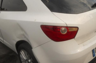 Serrure avant droit SEAT IBIZA 4