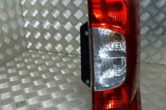 Feu arriere principal droit (feux) FIAT QUBO Photo n°1