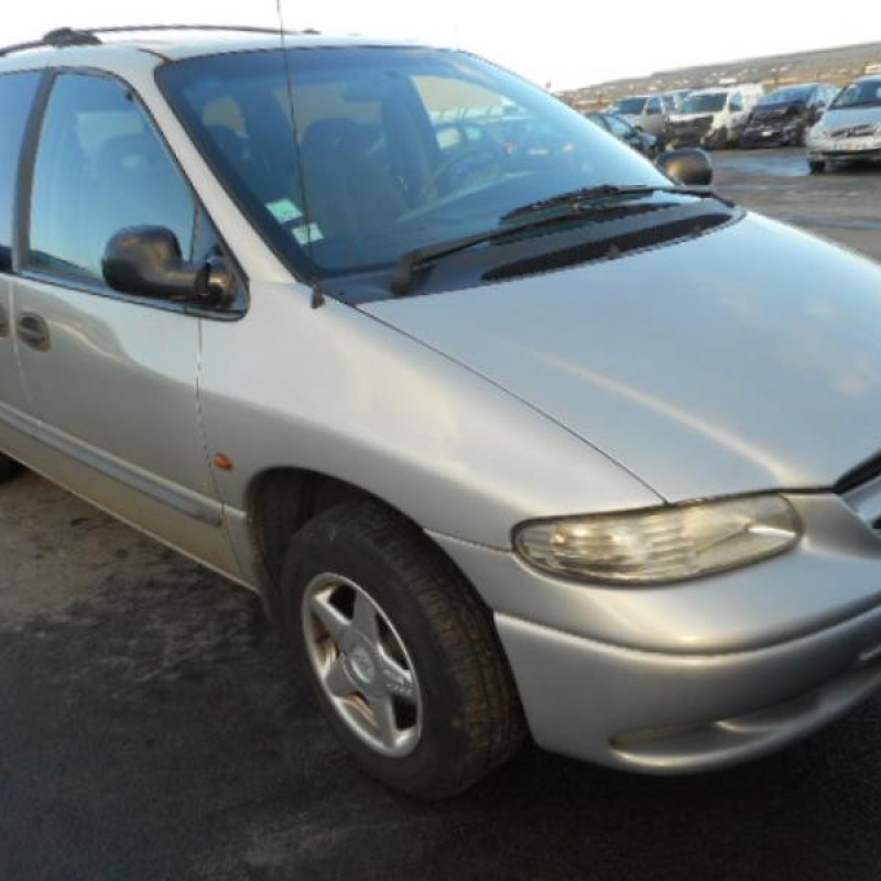 Malle/Hayon arriere CHRYSLER VOYAGER 3 Photo n°4