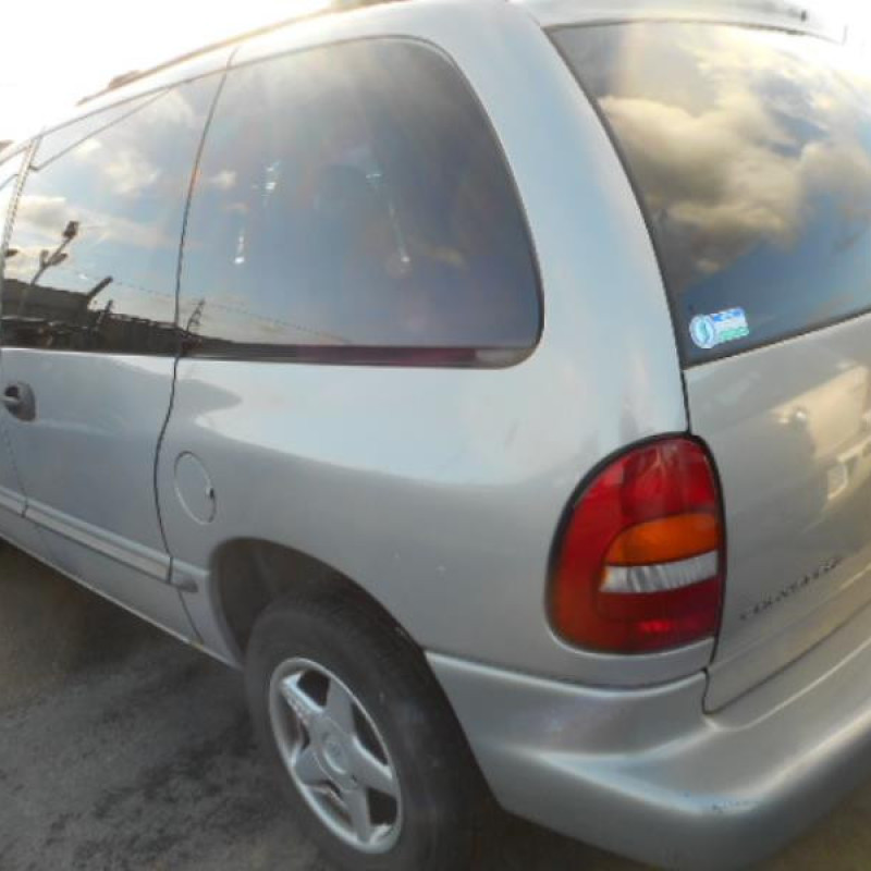 Malle/Hayon arriere CHRYSLER VOYAGER 3 Photo n°6