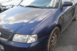 Retroviseur droit AUDI A3 1