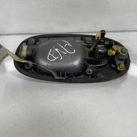 Poignee porte avant droit HYUNDAI TUCSON 1