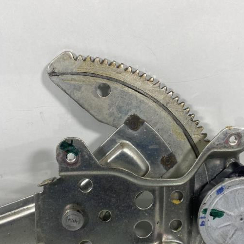 Leve vitre electrique avant gauche SUZUKI ALTO 3 Photo n°3