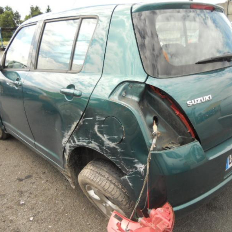 Demarreur SUZUKI SWIFT 3 Photo n°6