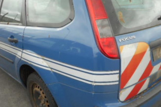 Retroviseur droit FORD FOCUS 2