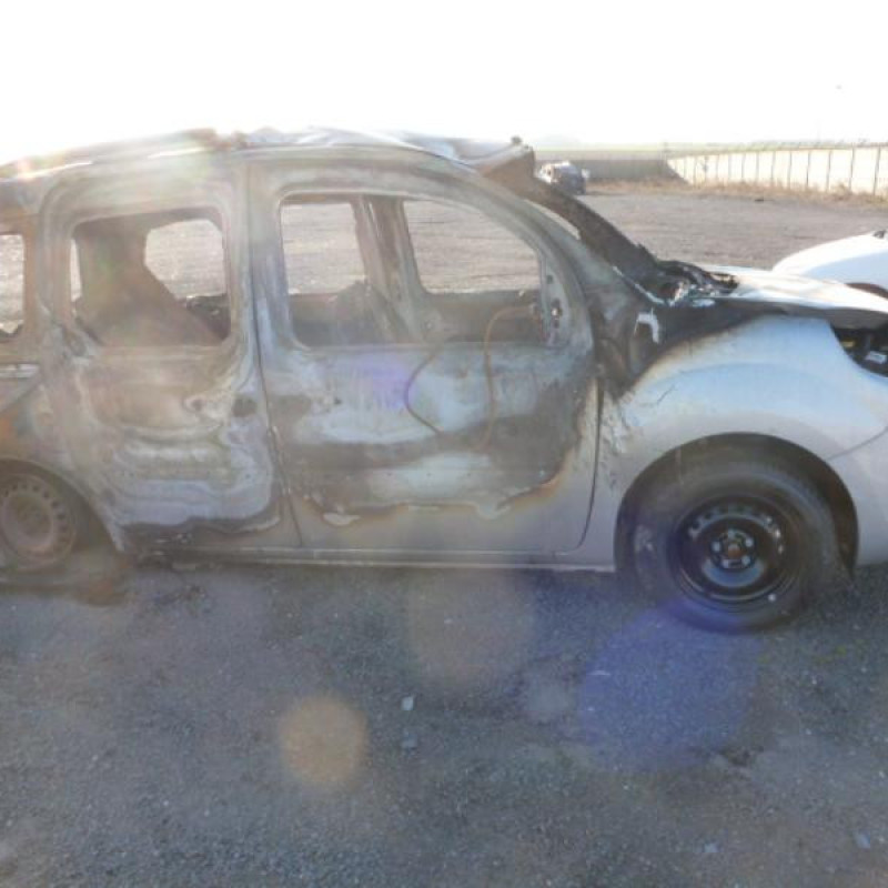Relais de prechauffage RENAULT KANGOO 2 Photo n°5