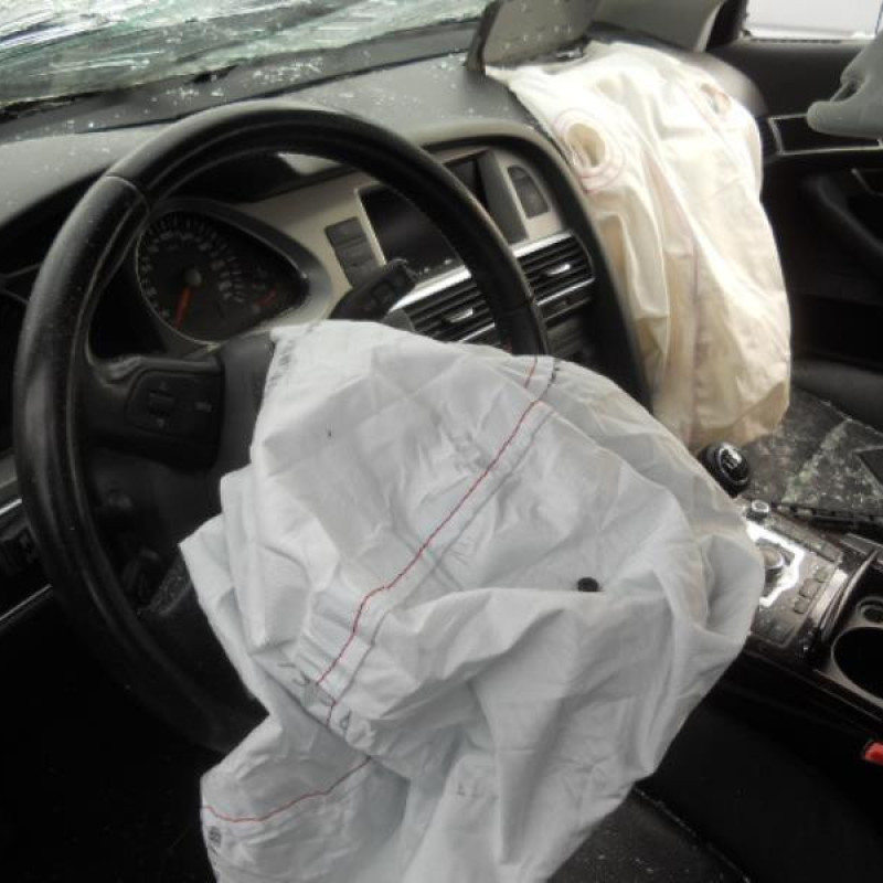 Leve vitre electrique arriere gauche AUDI A6 3 Photo n°7