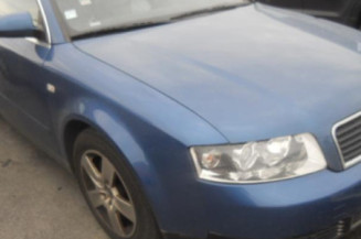 Retroviseur droit AUDI A4 2