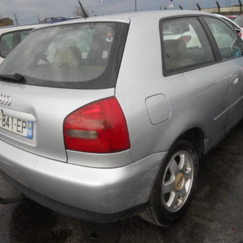 Retroviseur droit AUDI A3 1 Photo n°6