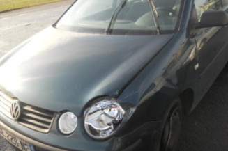 Malle/Hayon arriere VOLKSWAGEN POLO 4