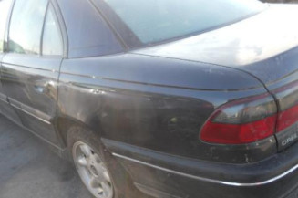 Retroviseur droit OPEL OMEGA B