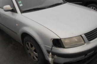 Porte arriere gauche VOLKSWAGEN PASSAT 4