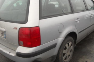 Porte arriere gauche VOLKSWAGEN PASSAT 4