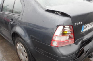 Retroviseur droit VOLKSWAGEN BORA