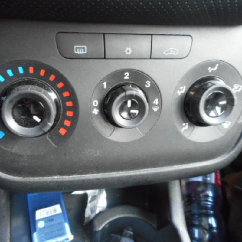 Bras essuie glace arriere FIAT PUNTO EVO 3 Photo n°6