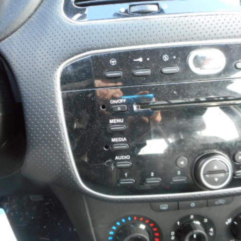 Bras essuie glace arriere FIAT PUNTO EVO 3 Photo n°7