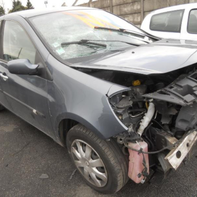 Bloc ABS (freins anti-blocage) RENAULT CLIO 3 Photo n°3