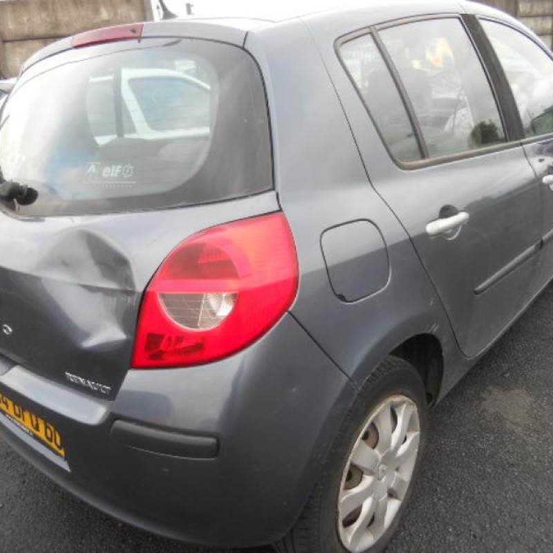 Bloc ABS (freins anti-blocage) RENAULT CLIO 3 Photo n°4