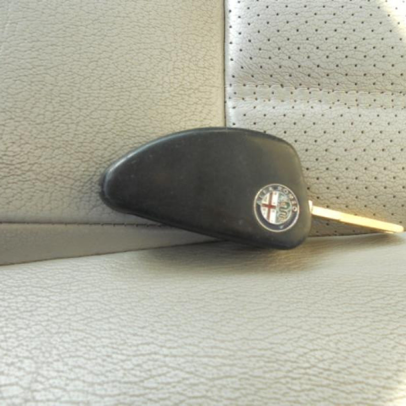 Porte avant droit ALFA ROMEO 156 Photo n°11