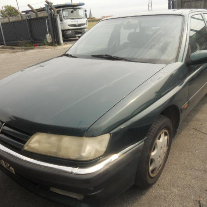 Pare choc avant PEUGEOT 406 Photo n°5