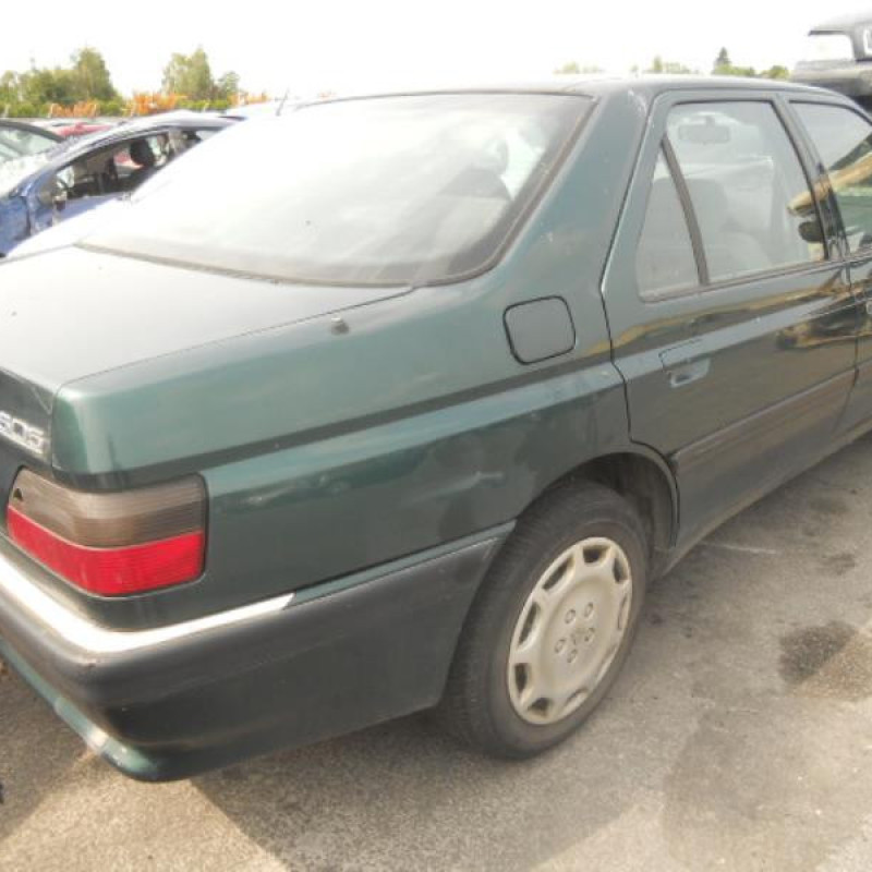Pare choc avant PEUGEOT 406 Photo n°7
