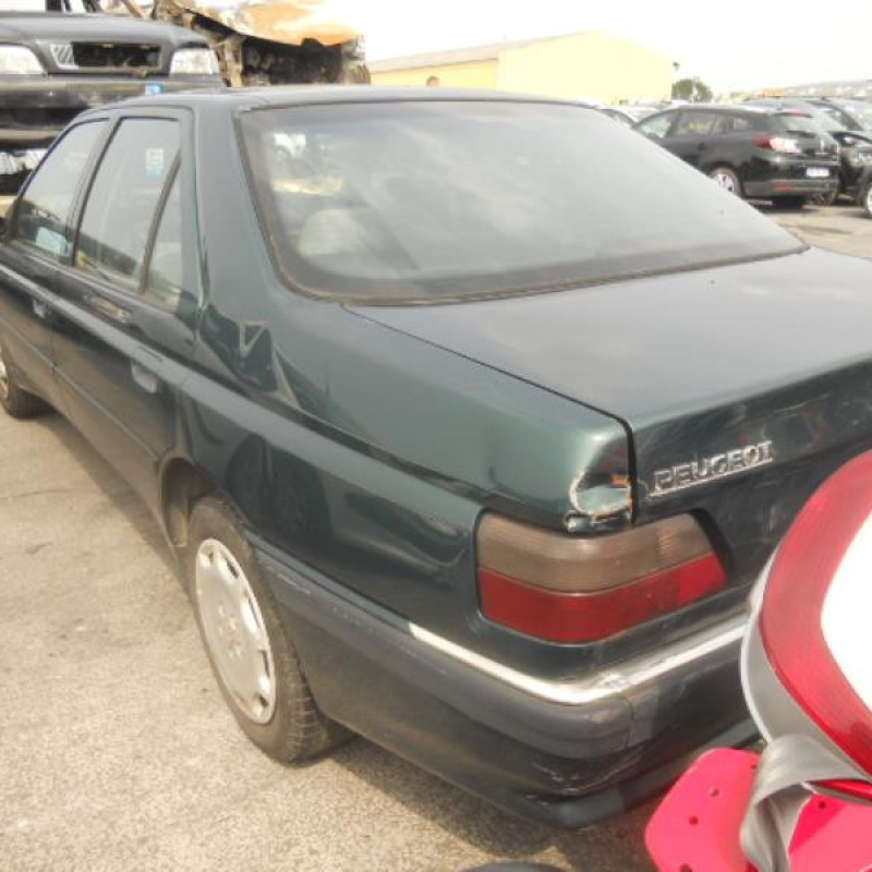 Pare choc avant PEUGEOT 406 Photo n°8