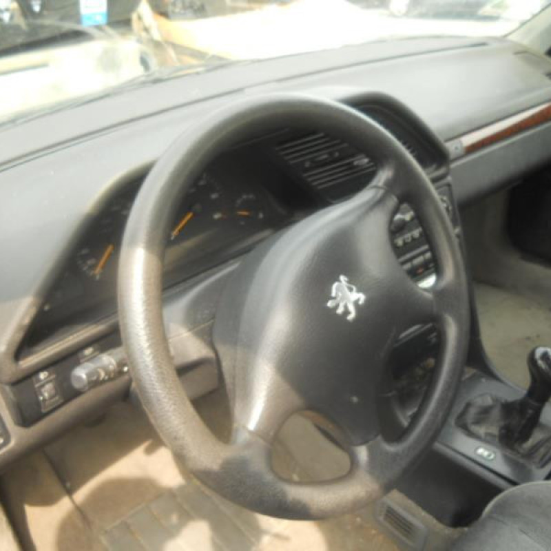 Pare choc avant PEUGEOT 406 Photo n°9