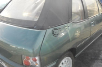 Retroviseur droit PEUGEOT 205