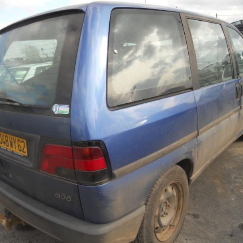 Aile avant droit PEUGEOT 806 Photo n°4