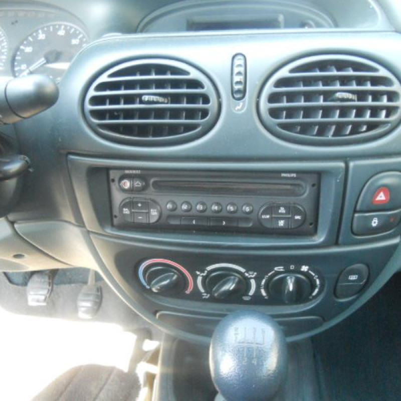 Retroviseur droit RENAULT MEGANE 1 Photo n°9