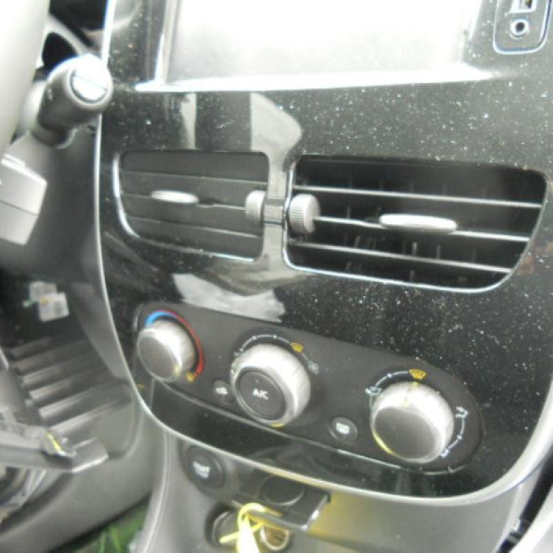 Commande chauffage RENAULT CLIO 4 Photo n°12