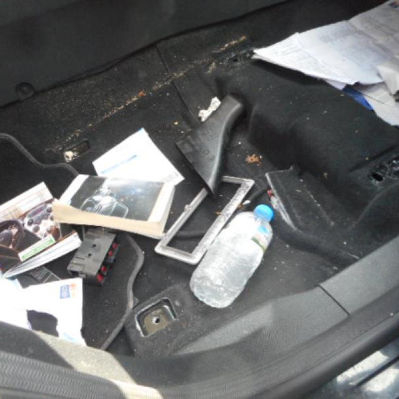 Bras essuie glace arriere FORD MONDEO 3 Photo n°9