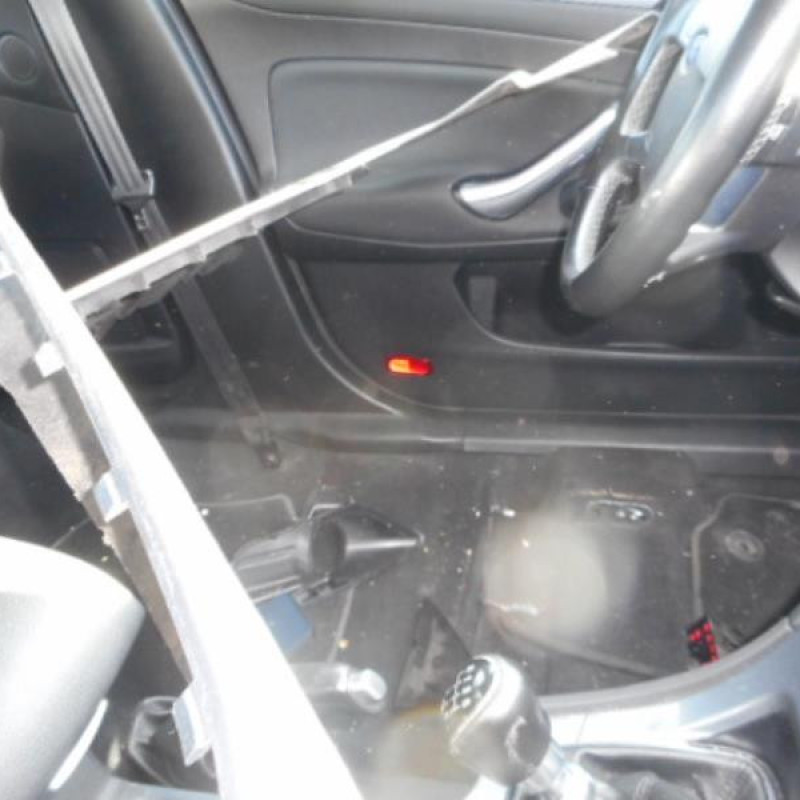 Bras essuie glace arriere FORD MONDEO 3 Photo n°10
