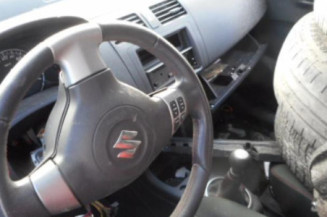 Retroviseur droit SUZUKI SWIFT 3