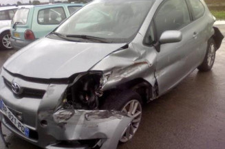 Bras essuie glace arriere TOYOTA AURIS 1 Photo n°1